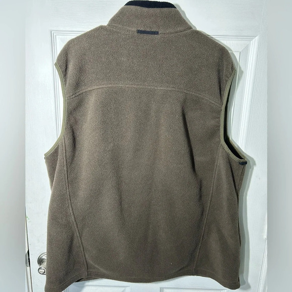 Eddie Bauer Polartec Fleece Vest. Size XL. Brown with Black Zip/Collar. - Picture 5 of 8